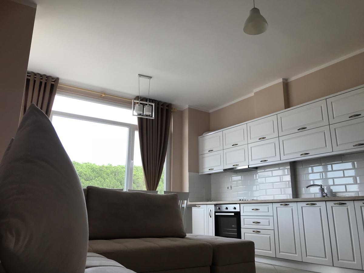 Eme Apartments - Kompleksi Lura 2 Gjiri I Lalzit Драч Екстериор снимка