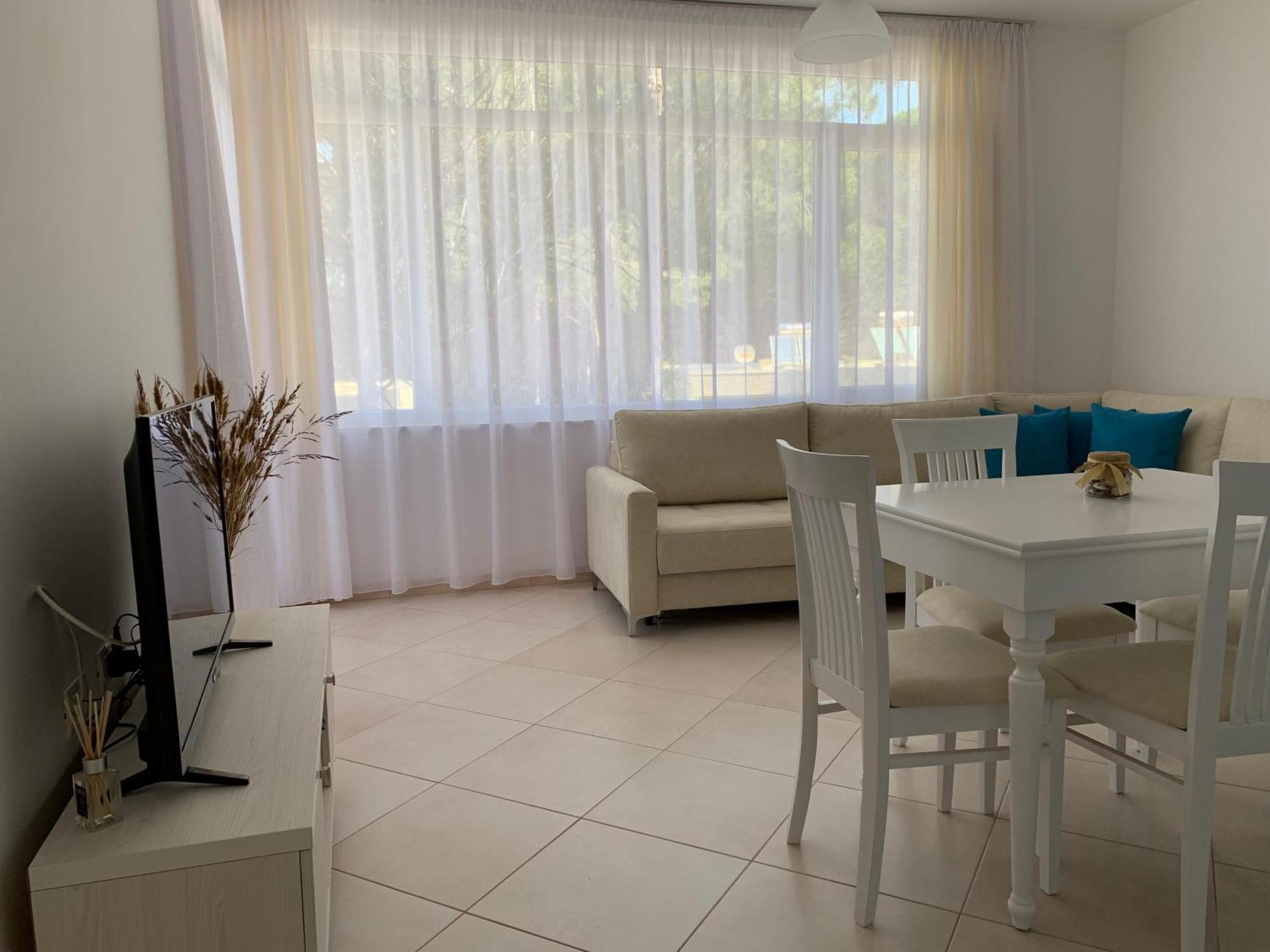 Eme Apartments - Kompleksi Lura 2 Gjiri I Lalzit Драч Екстериор снимка